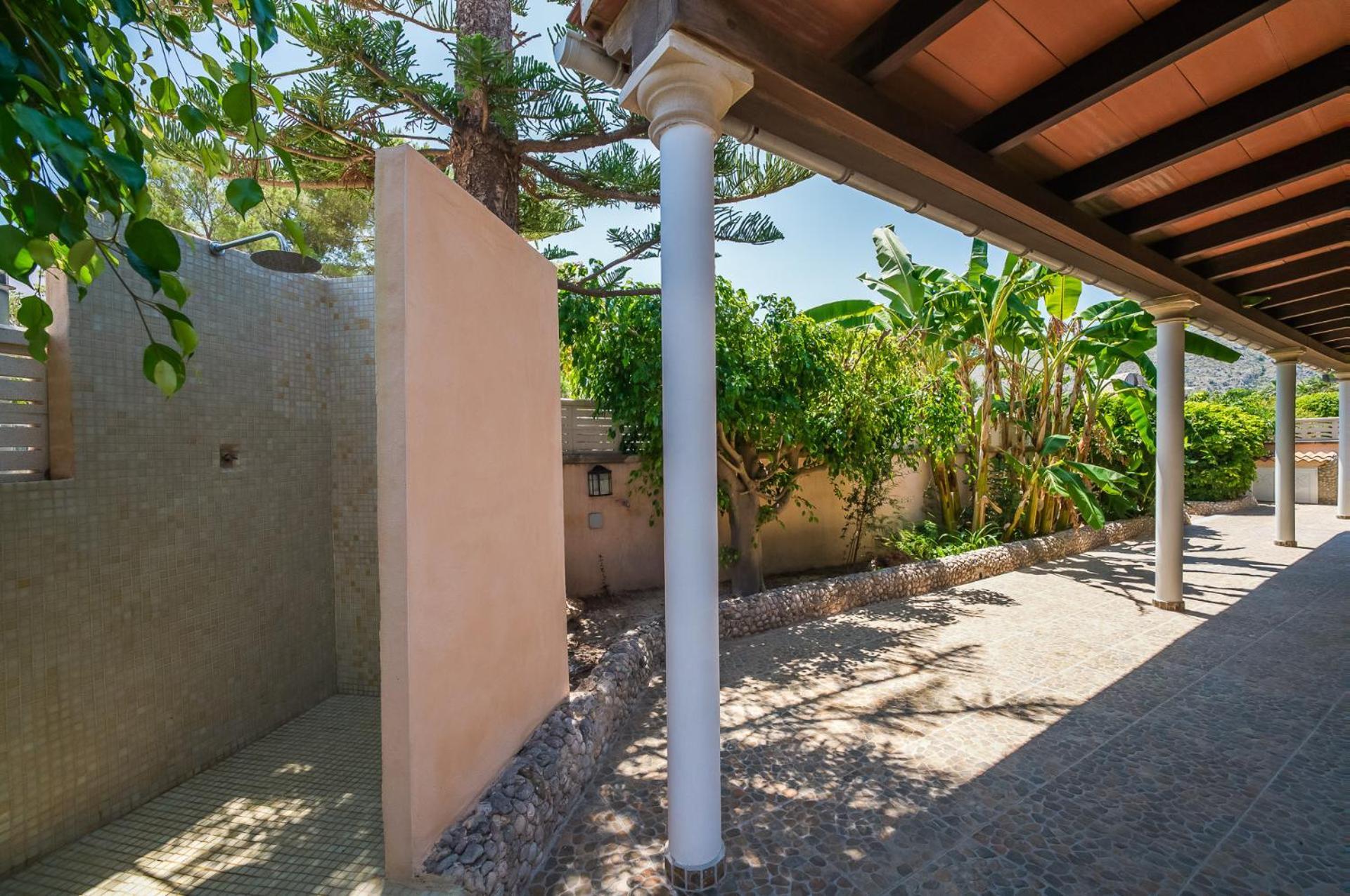 Ideal Mallorca - Xisco Alcudia (Mallorca)